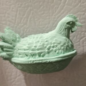 Hen On Nest 3 D Magnet